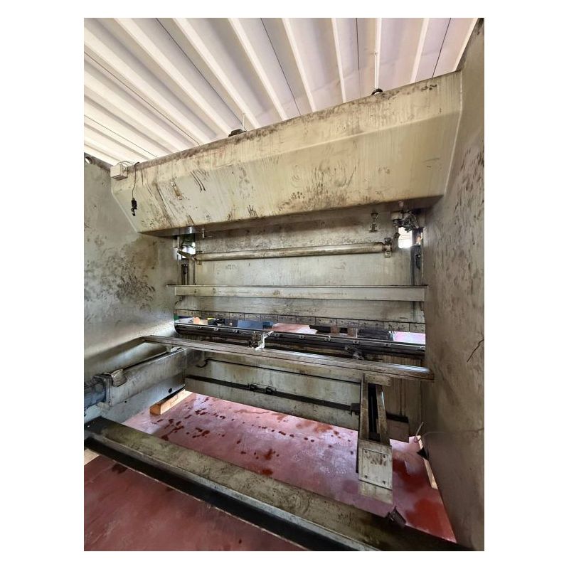 Apkant preša 200t x 4000 mm, neispravno stanje Cijena