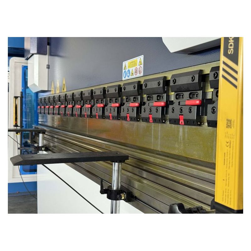Apkant preša HID. WC67K-125t/3200 mm, E310P, NC Cijena