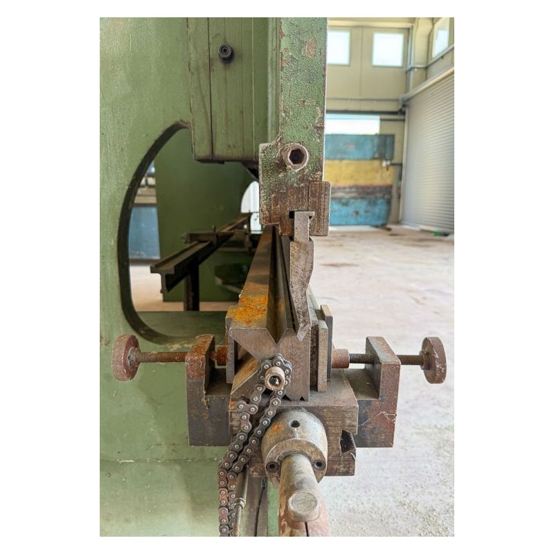 Apkant preša PUCCI 4000 mm x 80t Cijena