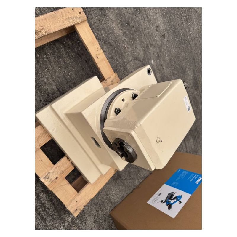 Glava za glodalicu Prvomajska GUK-1, UG-1 - pinola ISO40 Cijena