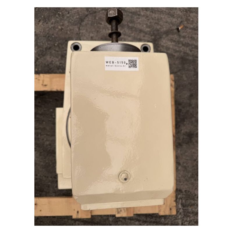 Glava za glodalicu Prvomajska GUK-1, UG-1 - pinola ISO40 Cijena