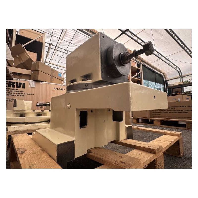 Glava za glodalicu Prvomajska GUK-1, UG-1 - pinola ISO40 Cijena