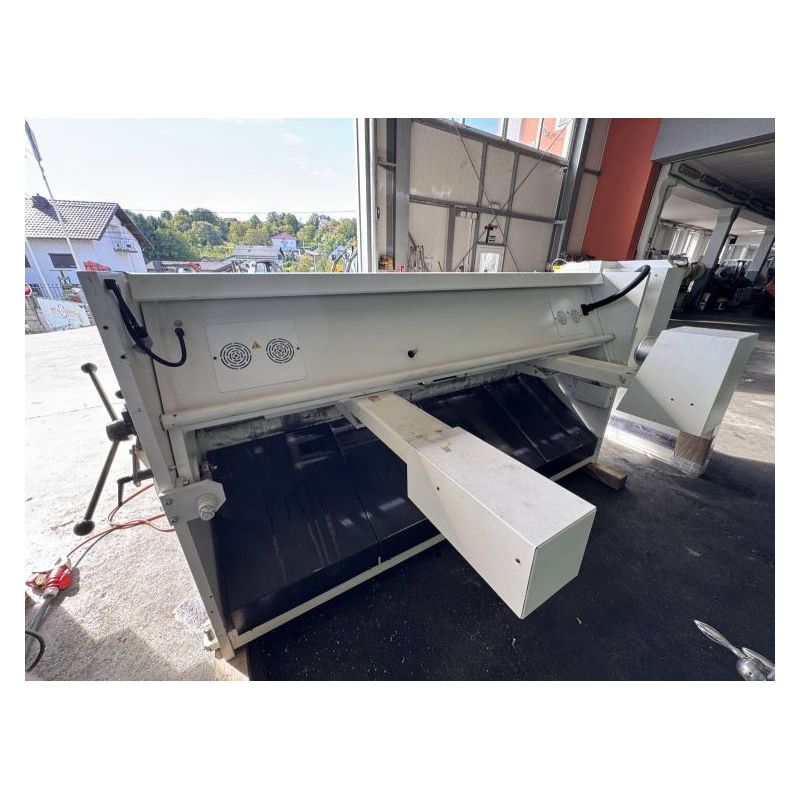 Hidraulične škare BAYKAL HGL 2606, kao nove Price