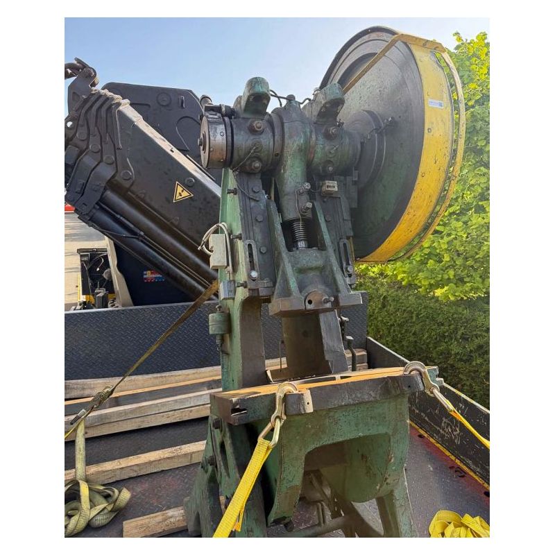 Nagibna ekscentar preša Jelšigrad 32 t Cijena