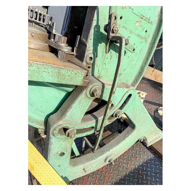 Nagibna ekscentar preša Jelšigrad 32 t Cijena