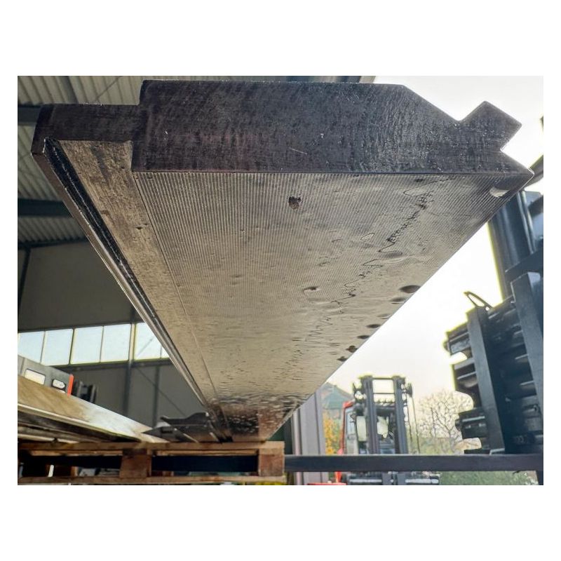 Nož za apkant prešu 4000 mm Cijena