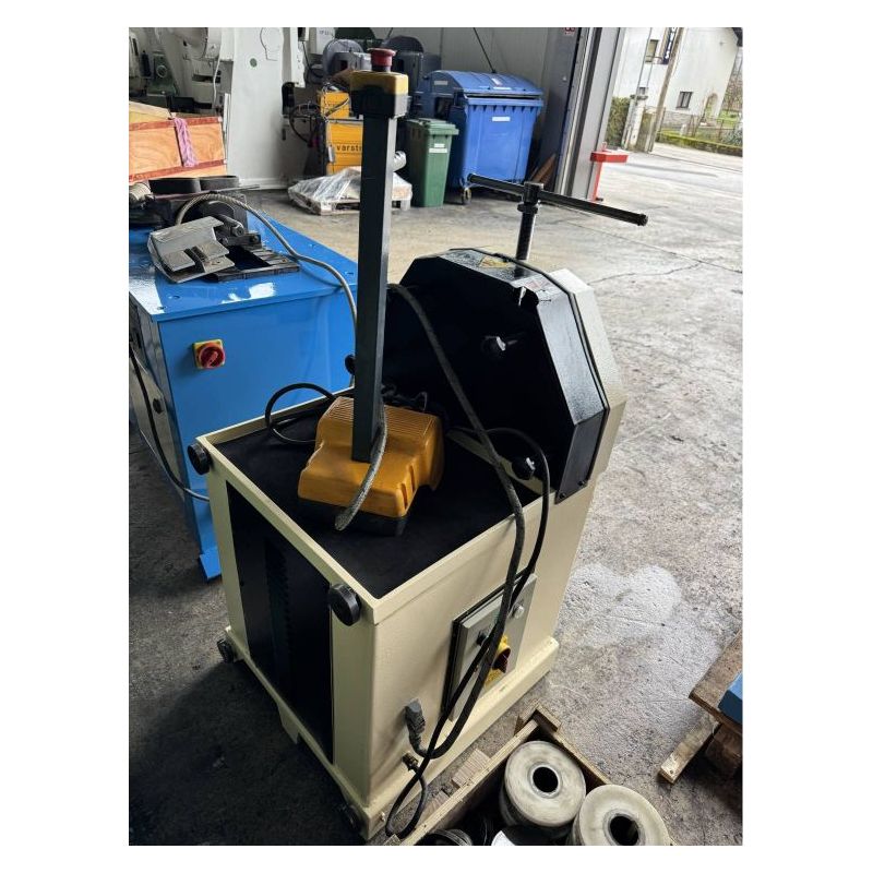 Savijačica cijevi Sahinler PK35F sa valjcima Price