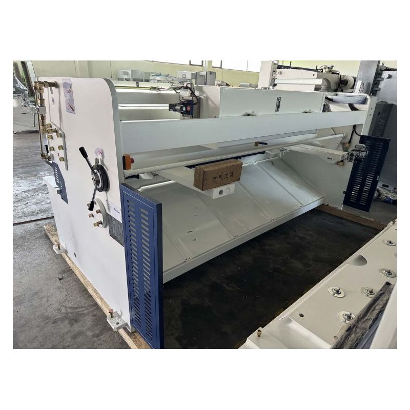 Hidraulične škare QC12K-6×3200 E21S Cijena