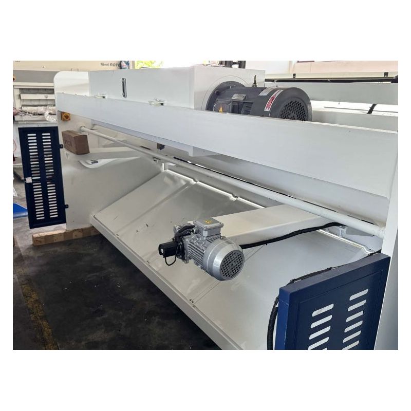 Hidraulične škare QC12K-6×3200 E21S Cijena