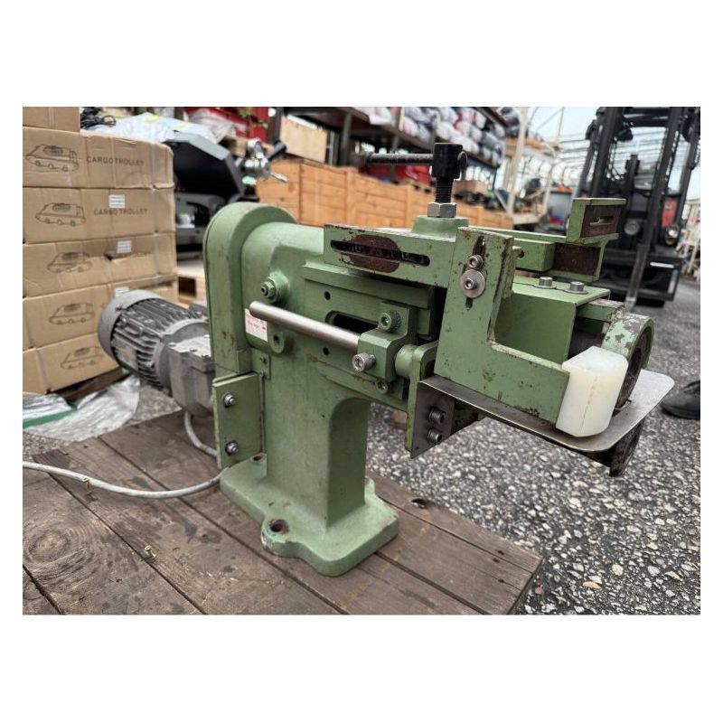 Stroj za obradu rubova (motorni) Cijena