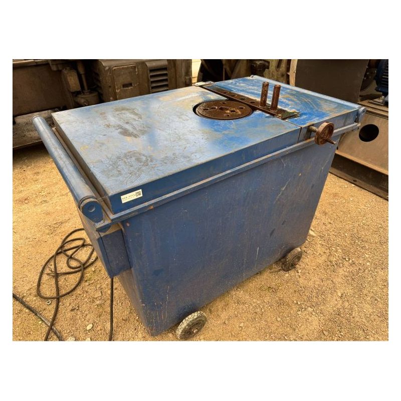 Stroj za savijanje armaturnog željeza (cijena u viđenom stanju) Cijena