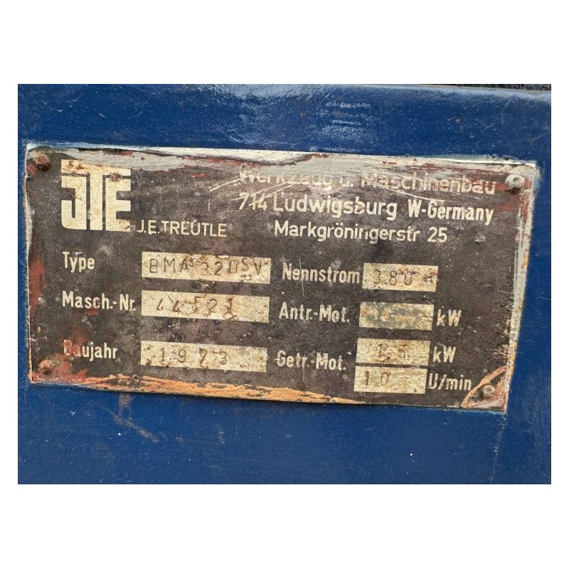 Stroj za savijanje armaturnog željeza (cijena u viđenom stanju) Cijena