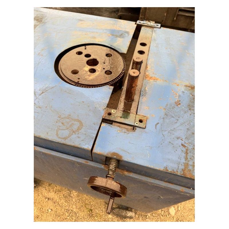 Stroj za savijanje armaturnog željeza (cijena u viđenom stanju) Cijena