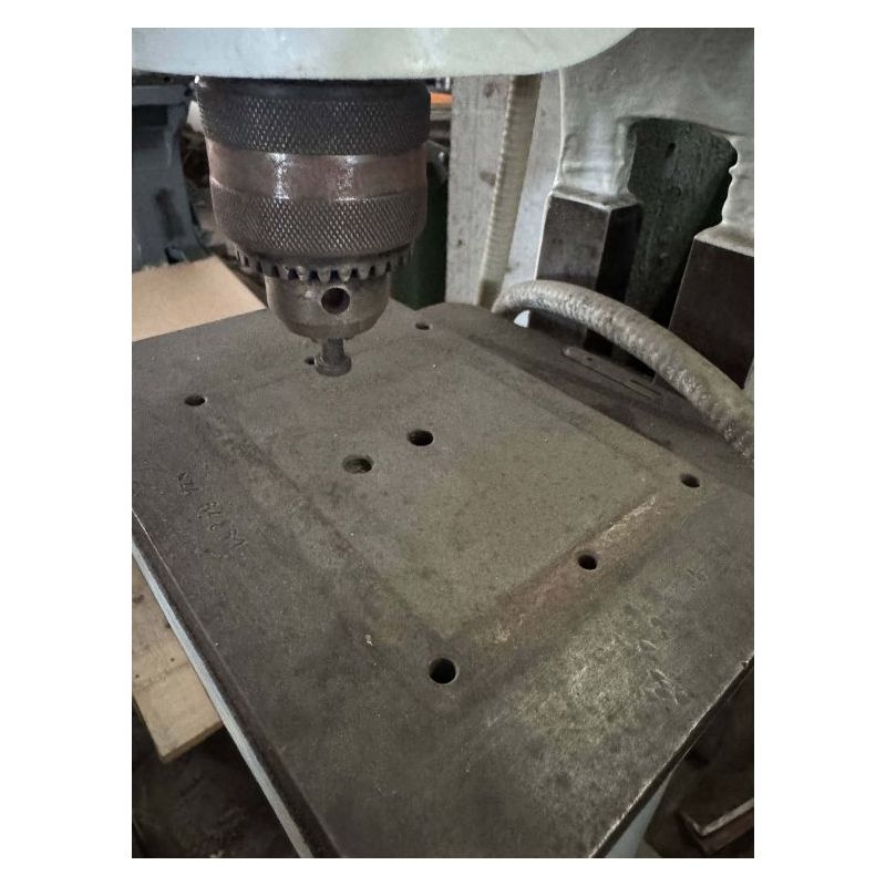 Stroj za zakivanje Cijena