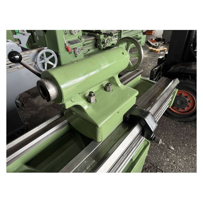 Tokarski stroj Prvomajska TVP-300x3000 mm Cijena