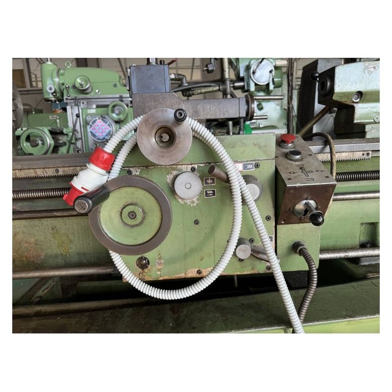Tokarski stroj TNP 190x1000 mm, sa priborom Cijena