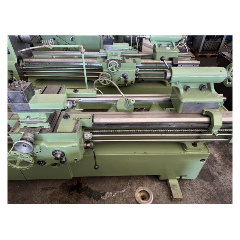 Tokarski stroj TNP 300x2000 mm, sa priborom Cijena