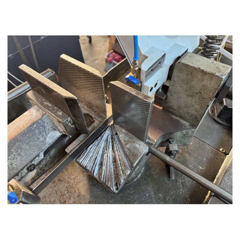 Tračna pila MACC Special 315 M, ručni posmak, kao nova, servisirana Cijena